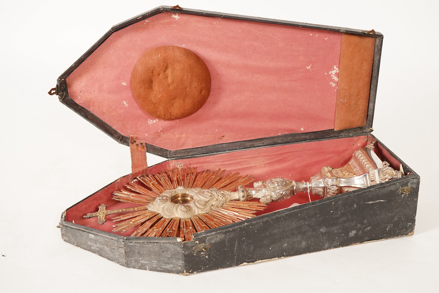 A mid 19th century French 950 standard parcel gilt silver Monstrance, by Placide Poussielgue-Rusand of Paris (1847-1891)